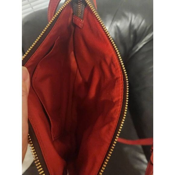 NWT Coach Signature East/West Crossbody F52657 Purse with red Interior and cross - Picture 7 of 7
